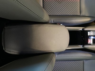 2025 ALFA Romeo JUNIOR 照片 70