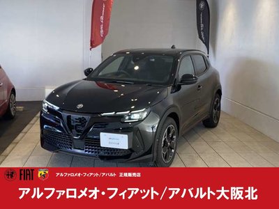 2025 ALFA Romeo JUNIOR 照片 1