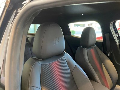2025 ALFA Romeo JUNIOR 照片 55