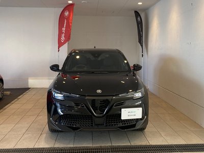 2025 ALFA Romeo JUNIOR 照片 2