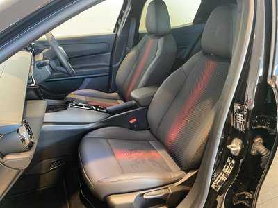 2025 ALFA Romeo JUNIOR 照片 42