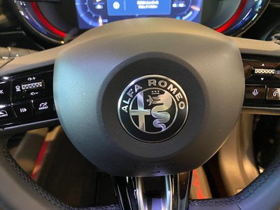 2025 ALFA Romeo JUNIOR 照片 21