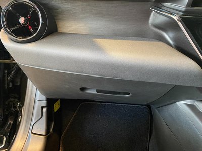 2025 ALFA Romeo JUNIOR 照片 41
