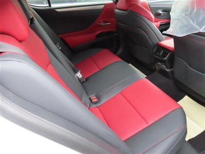 2023 Lexus ES photo 11