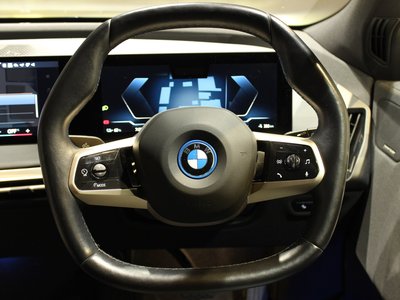 2022 BMW IX 照片 26