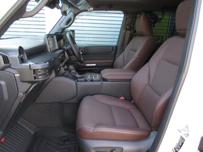 2025 Toyota LAND CRUISER 250 照片 17