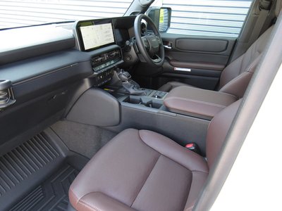 2025 Toyota LAND CRUISER 250 照片 3