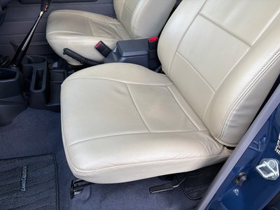 2015 Toyota LAND CRUISER 70 照片 44