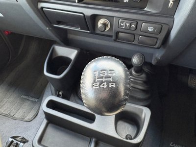 2015 Toyota LAND CRUISER 70 照片 34