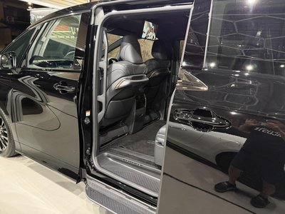 صورة 35 لـ 2026 Toyota VELLFIRE