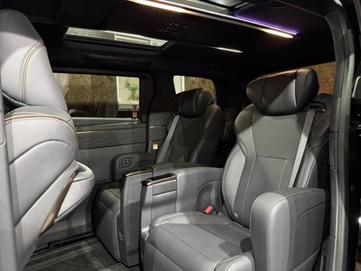 صورة 32 لـ 2026 Toyota VELLFIRE
