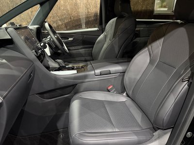 صورة 28 لـ 2026 Toyota VELLFIRE