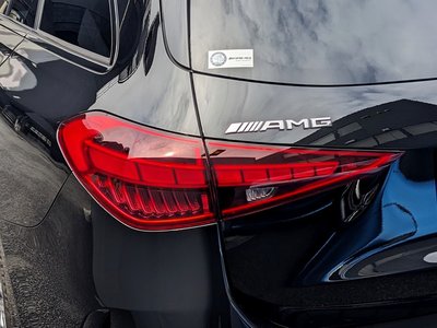 2024 Mercedes-BENZ C-CLASS AMG photo 10