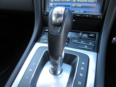 2014 Porsche CAYMAN photo 12