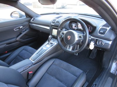 2014 Porsche CAYMAN thumbnail 32