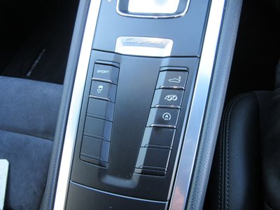 2014 Porsche CAYMAN photo 13