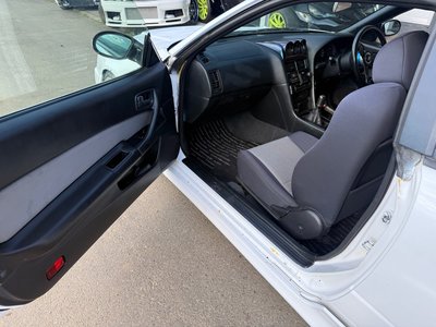 1998 Nissan SKYLINE COUPE 缩略图 7