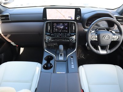 صورة مصغرة 8 لـ 2026 Lexus LX