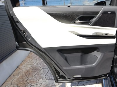 صورة مصغرة 62 لـ 2026 Lexus LX