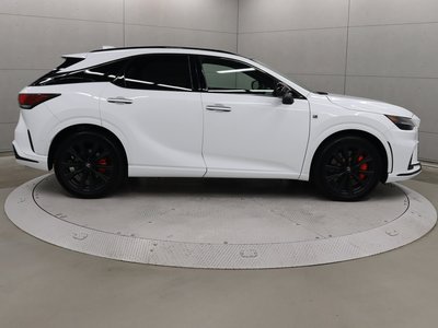 صورة مصغرة 4 لـ 2023 Lexus RX