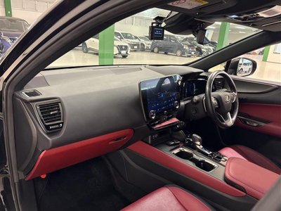 2023 Lexus NX thumbnail 33