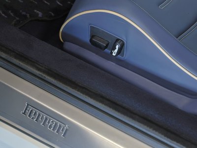 صورة 61 لـ 2005 Ferrari F430