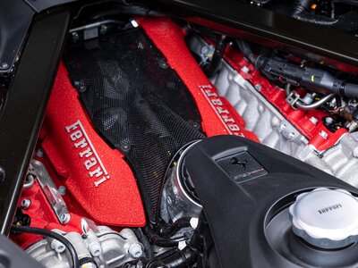 2022 Ferrari SF90 STRADALE 照片 16