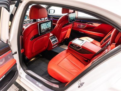 2018 BMW 7 SERIES thumbnail 22