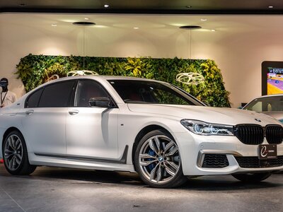 2018 BMW 7 SERIES photo 1