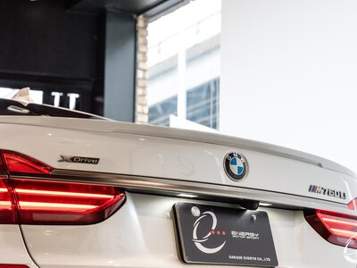 2018 BMW 7 SERIES photo 14