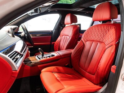 2018 BMW 7 SERIES thumbnail 19