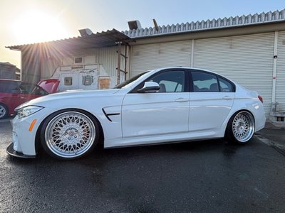 2017 BMW M3 SEDAN photo 12