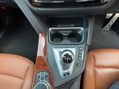 2017 BMW M3 SEDAN thumbnail 48