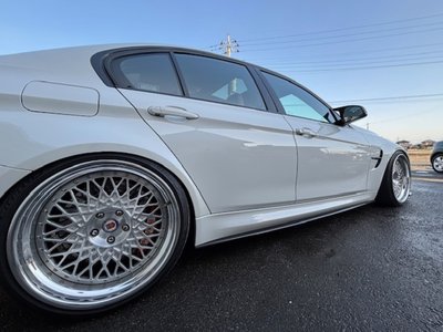2017 BMW M3 SEDAN thumbnail 35