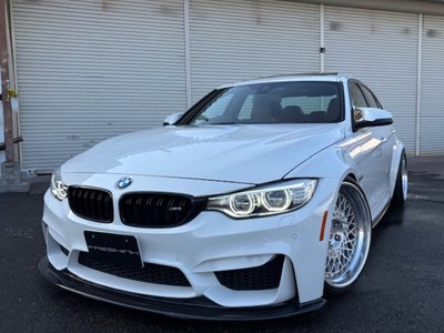 2017 BMW M3 SEDAN photo 2