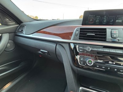 2017 BMW M3 SEDAN thumbnail 50