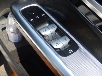 2022 Mercedes-BENZ EQE AMG photo 39