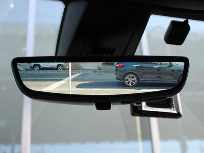 2025 Cadillac XT5 — миниатюра 25