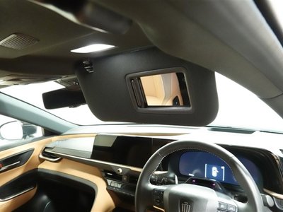 2024 Toyota CROWN SPORT 照片 25