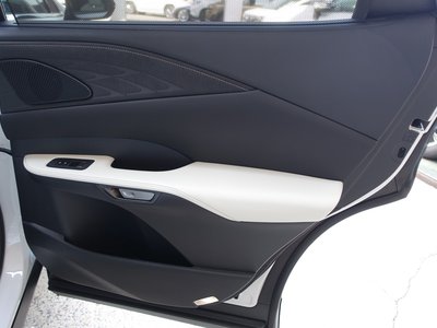 2025 Lexus RX thumbnail 44