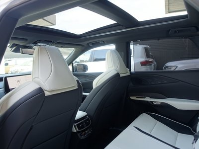 2025 Lexus RX thumbnail 59