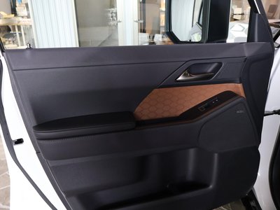 2026 Lexus GX photo 20