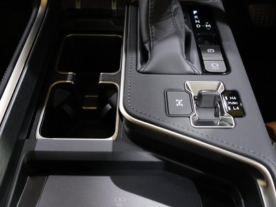 2026 Lexus GX photo 44