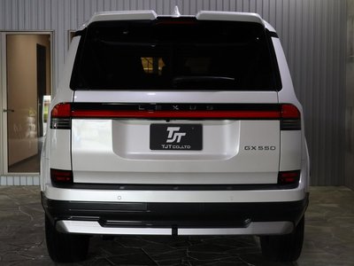 2026 Lexus GX photo 5