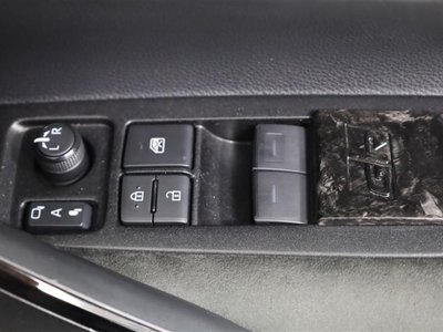 صورة 13 لـ 2023 Toyota GR COROLLA