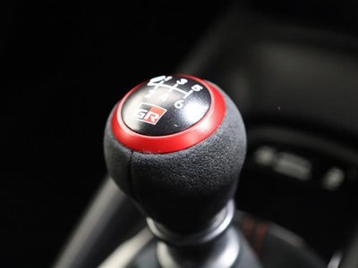 صورة 23 لـ 2023 Toyota GR COROLLA
