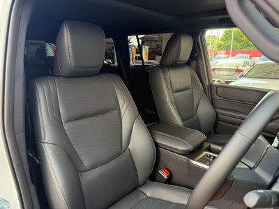 صورة 29 لـ 2026 Toyota LAND CRUISER 250