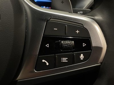 2023 BMW 3 SERIES photo 10