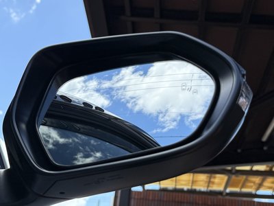صورة مصغرة 106 لـ 2025 Toyota GR YARIS