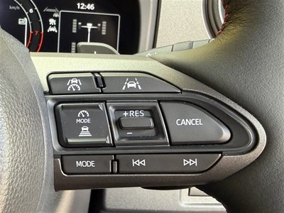 صورة مصغرة 37 لـ 2025 Toyota GR YARIS
